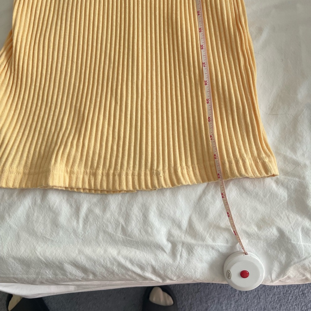Two Banana Republic Thick Ribbed Dresses - Picture 4 of 8